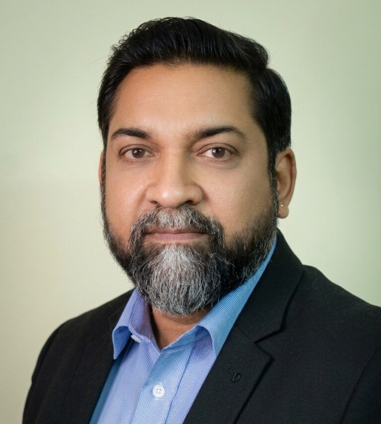 Manoj-formal